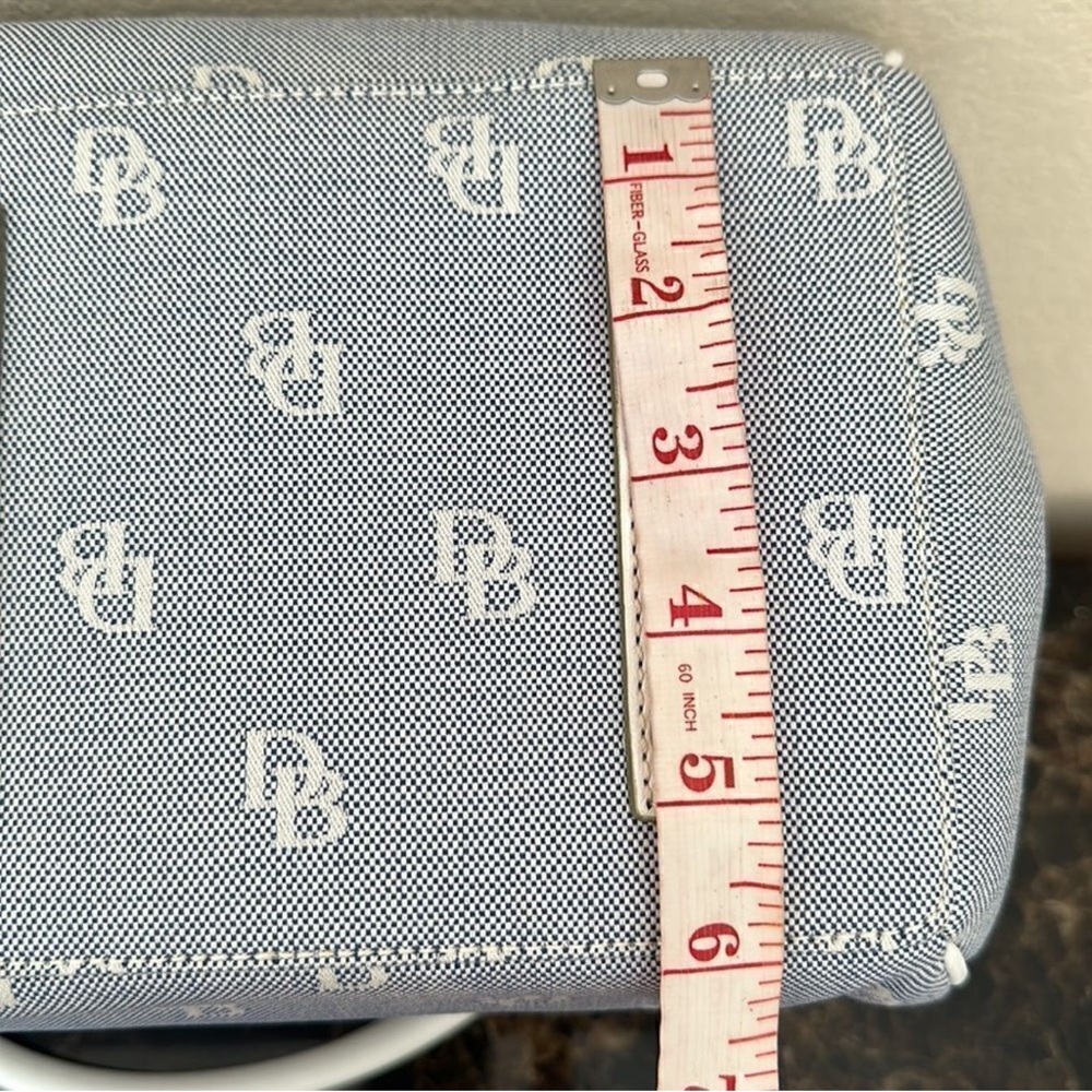 Dooney & Bourke Gray and White Satchel - Picture 8 of 14
